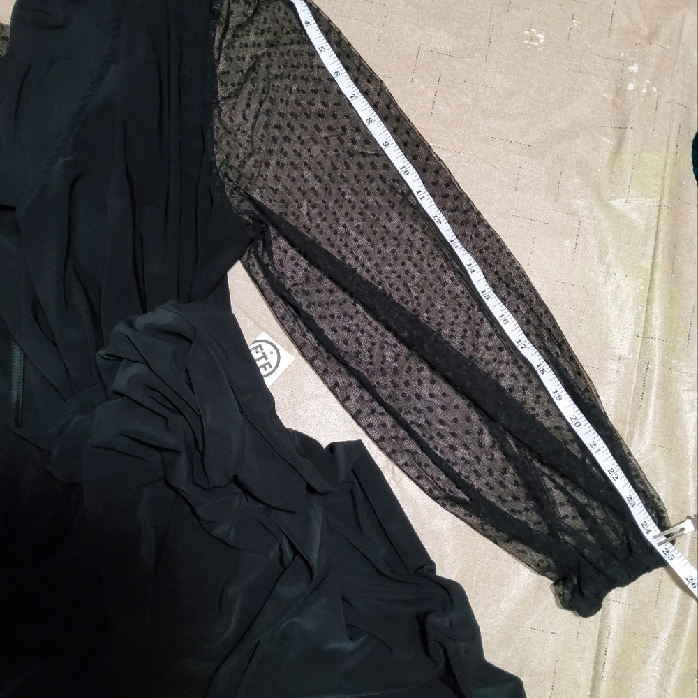fashion To Figure Stretch  Black Mesh Long Lanter Sleeve Faux Wrap Dress Size 3 - Picture 7 of 10